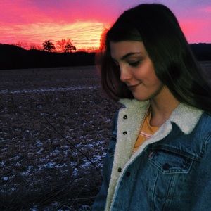 Meet your Posher, Lucy